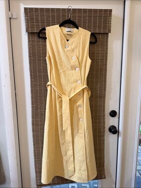 St. John Sleeveless Lemon Butter Yellow Button-Front Midi Dress